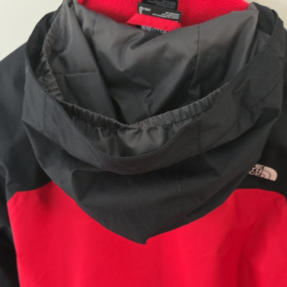 2 In 1 The North Face Boys Size 14/16 Red and Black Performance Jacket & Fleece - Picture 8 of 16